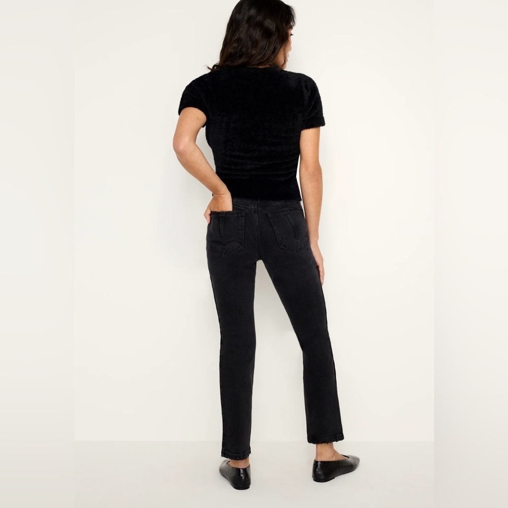 Good American Soft Tech Black Straight Leg Jeans, Good Petite Size 0, Mid-Rise - Picture 4 of 16
